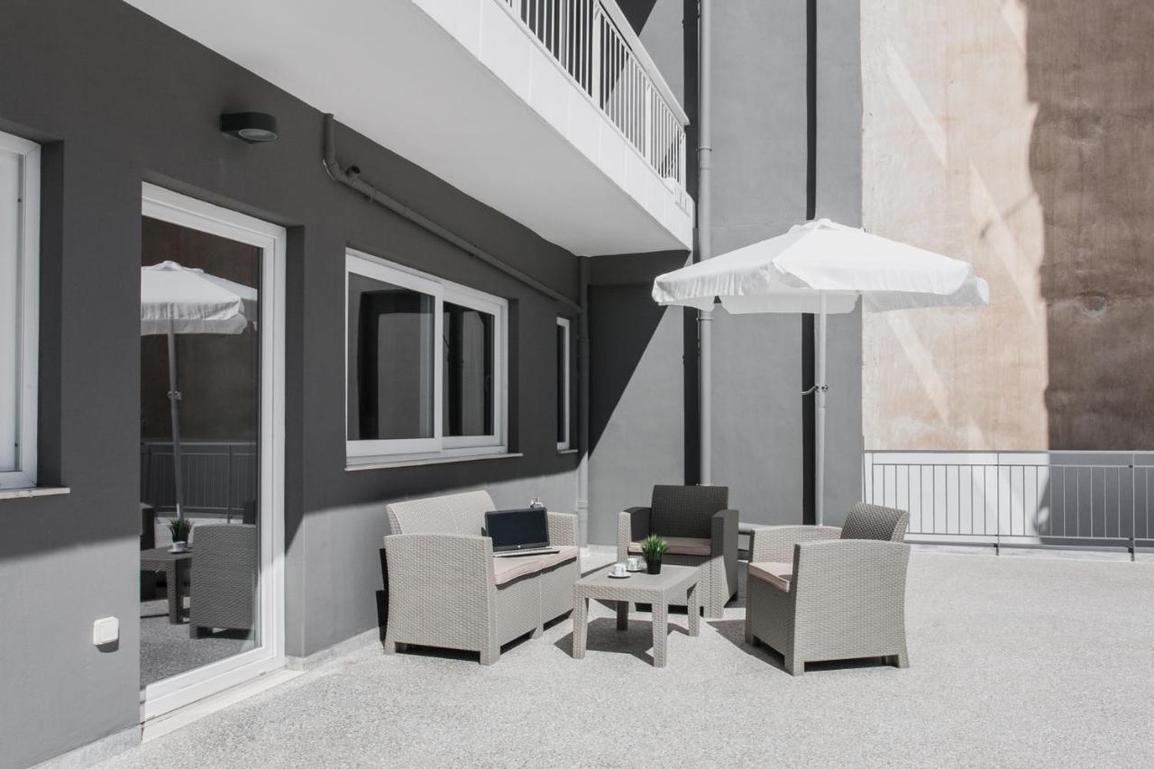 Wyz Attiki Aparthotel Athens Luaran gambar